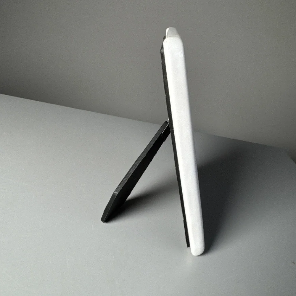 The Unbranded Brand plastic cover